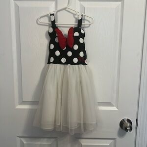 Cute Minnie Mouse dress. Size 4.